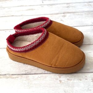 Womens 36 Size 6 Brown Fleece Slip On Slippers House Shoes Hard Sole NEW